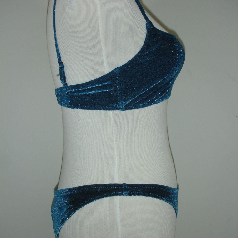 Triangl - Picture 3 of 8